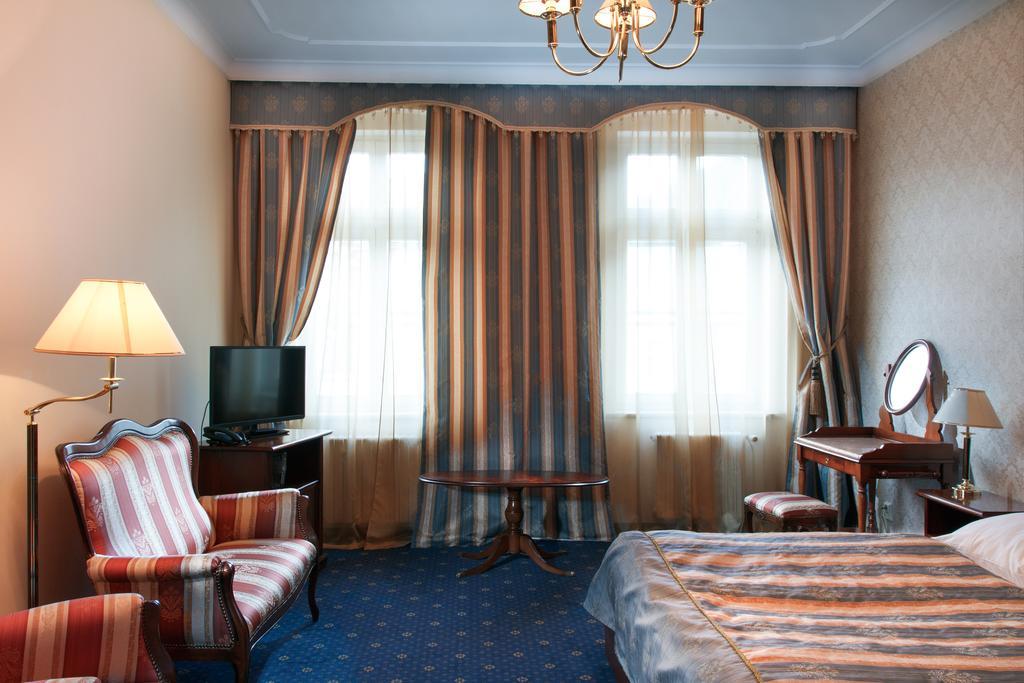 Hotel Ostende Karlowe Wary Zewnętrze zdjęcie