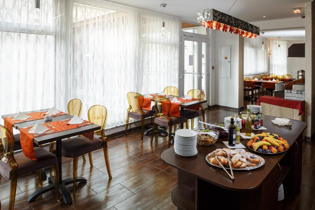 Hotel Ostende Karlowe Wary Zewnętrze zdjęcie